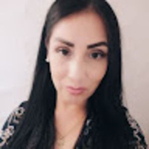 Meet your Posher, Mireya